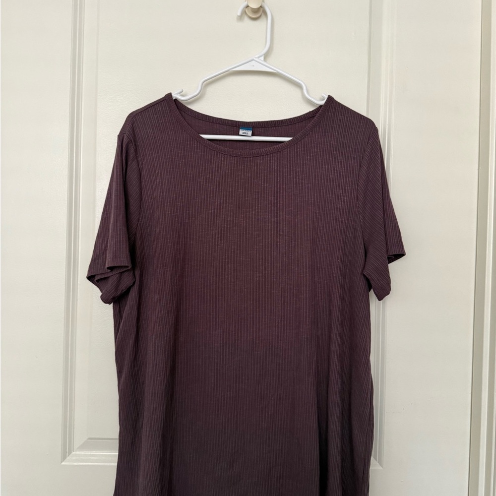 Old Navy Plum Luxe Ribbed Tee Shirt